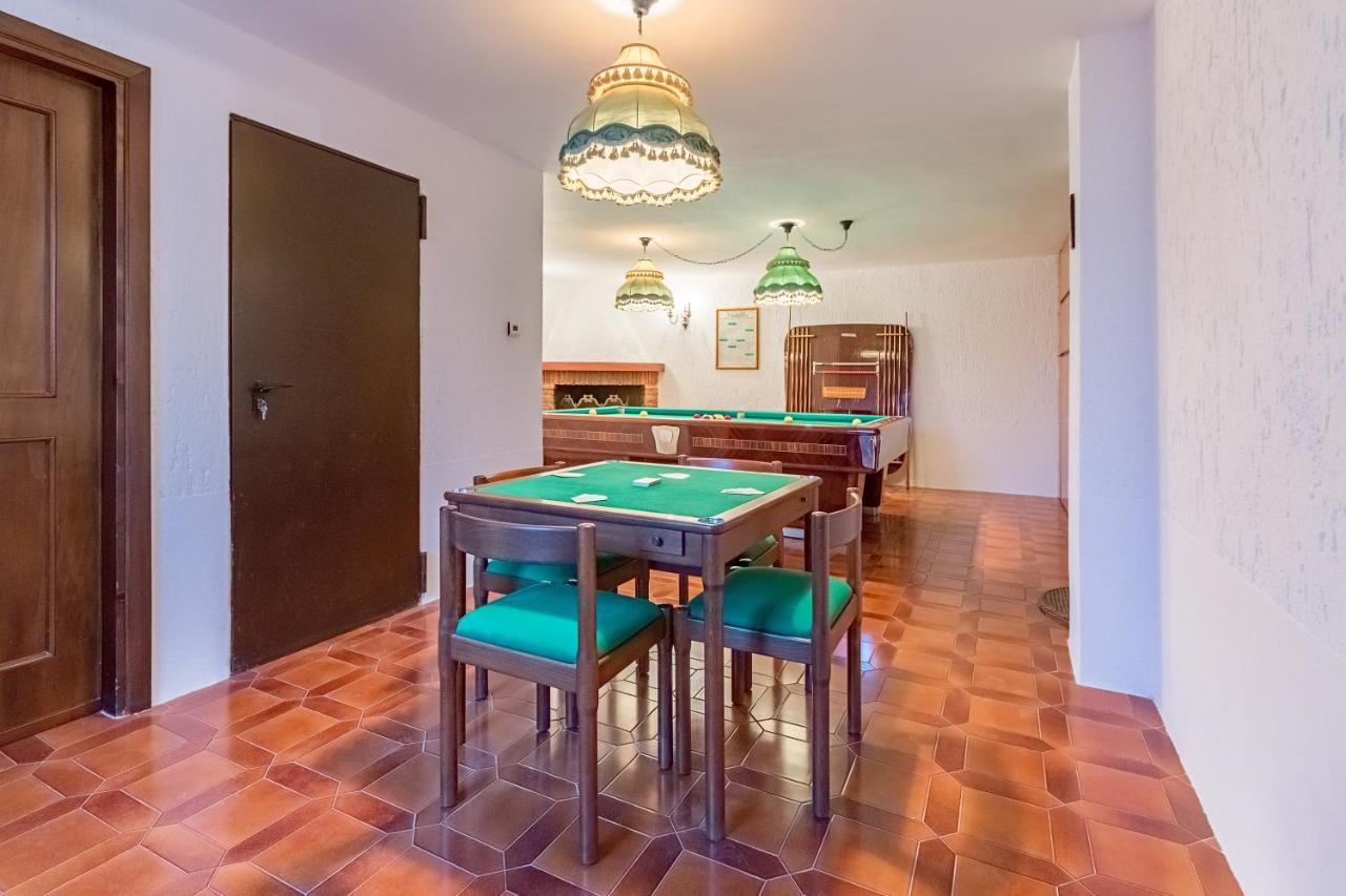 Borgo Adige 12 Apartment By Wonderful Italy Padenghe sul Garda Bagian luar foto